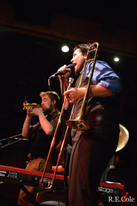 526563_10151338177546816_18428015_n