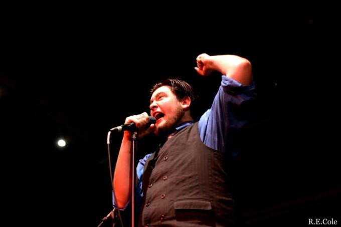 539615_646170876411_881442534_n