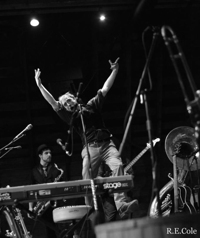 65683_10151338177686816_2070784944_n