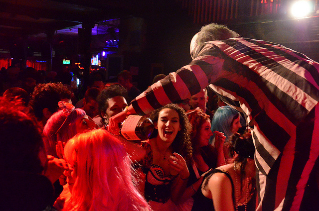 8149323642_c13b5da8db_z